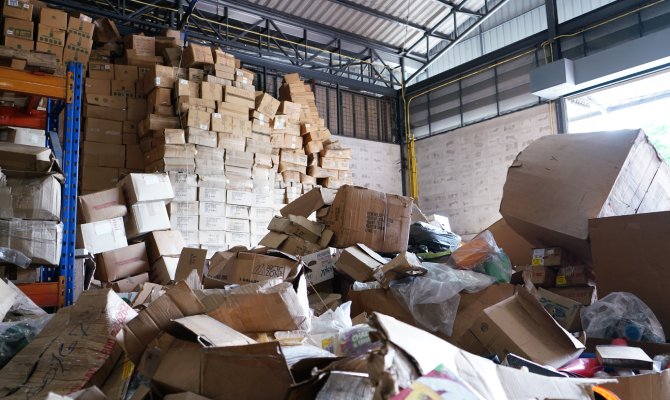 industrial warehouse management challenges wellandshelves custom solutions (2).jpg